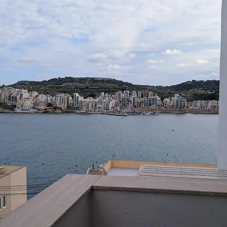 Honeymoon Seaview Apartment St. Paul's Bay Exterior photo